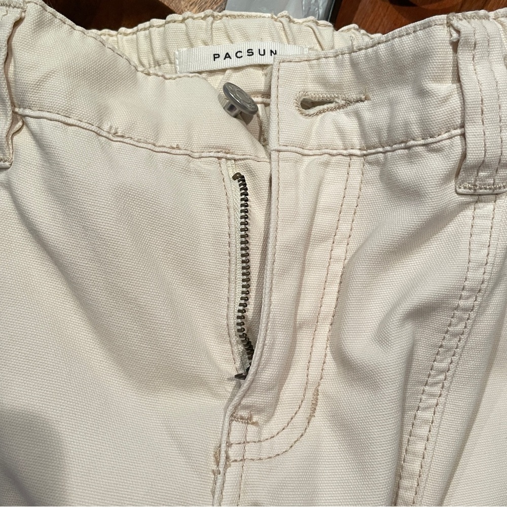 PacSun Cream Cargo Pants Utility Low Rise Puddle, Small - Picture 3 of 12